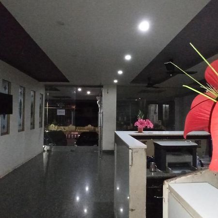 Hotel Jaidharshini Palace Kumbakonam Luaran gambar
