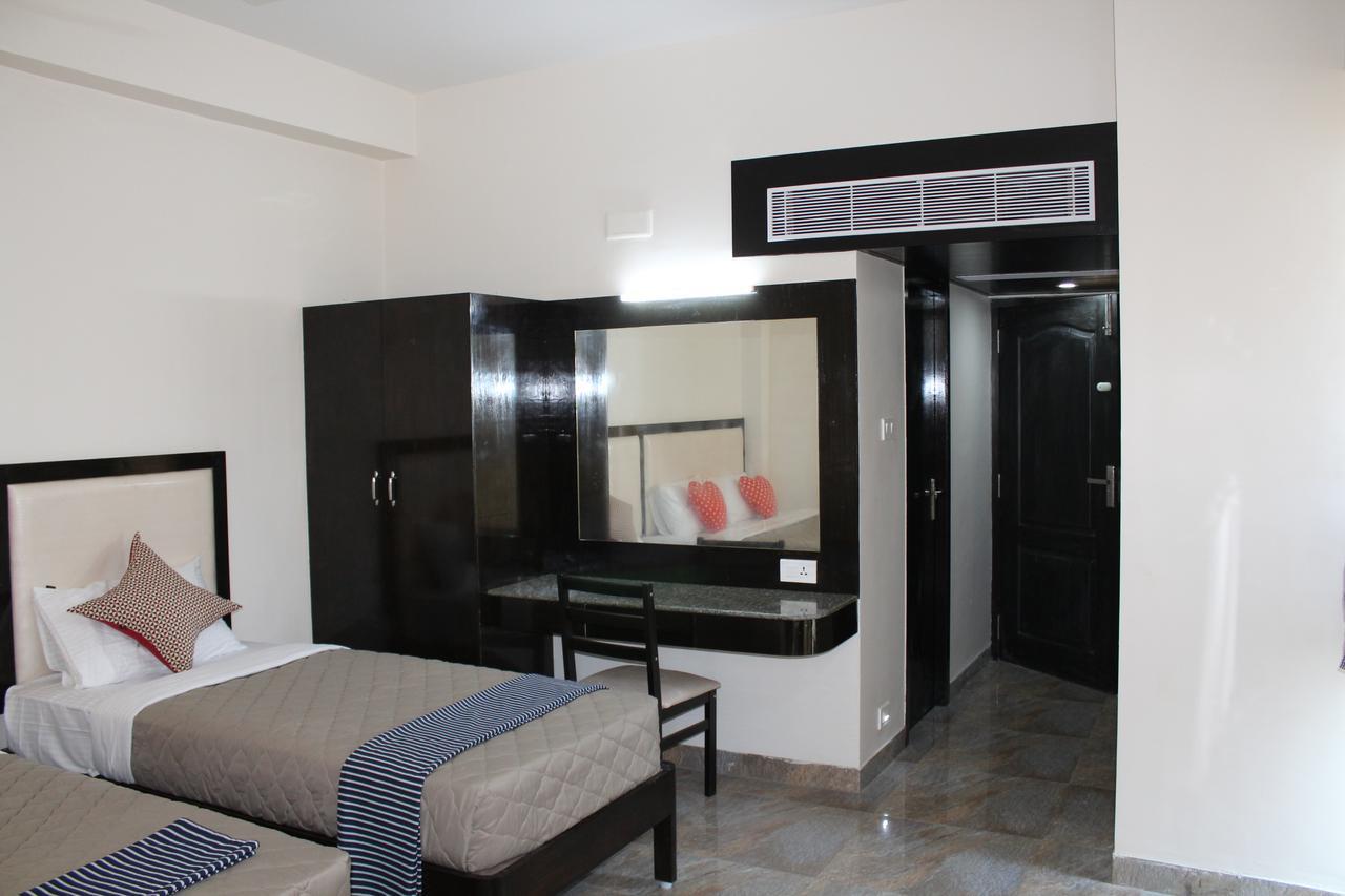 Hotel Jaidharshini Palace Kumbakonam Luaran gambar